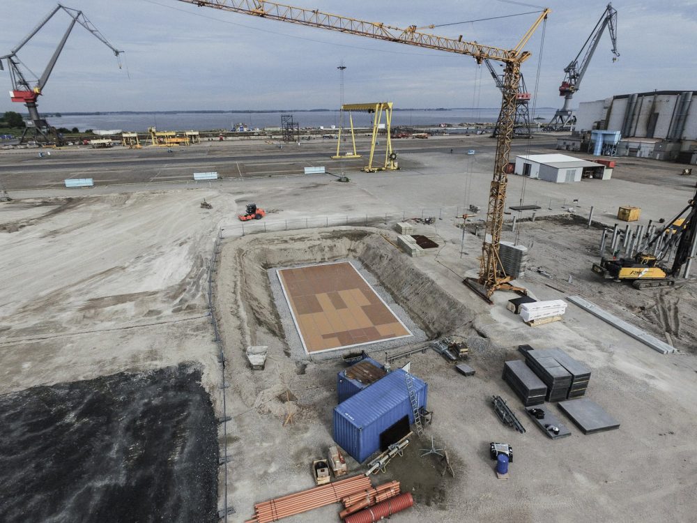 Strong floor test bench Lindoe